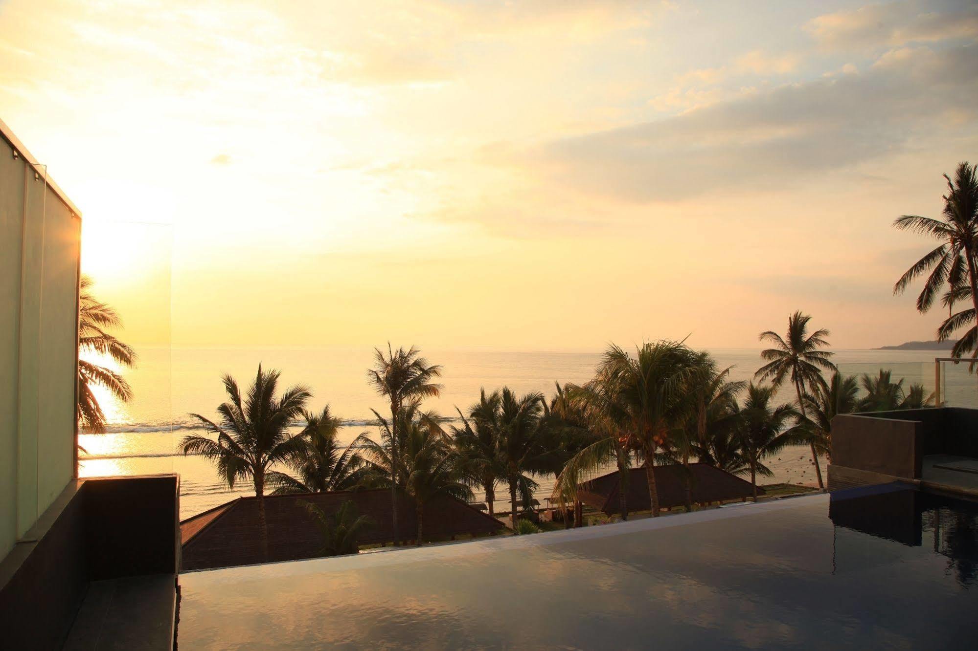Lima Satu Resort Pemenang ภายนอก รูปภาพ